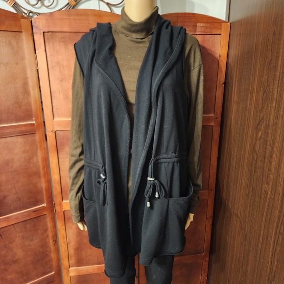 Women's hooded jacket - Picture 2 of 12